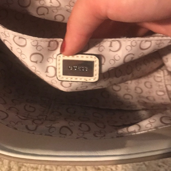 ***SOLD Guess backpack - Picture 4 of 5